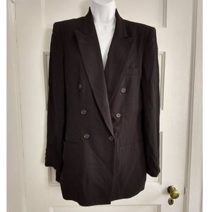 Sleek and modern! Black double-breasted suit jacket by Anne Klein Sz 8